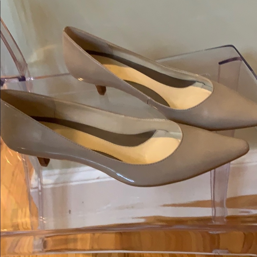 Calvin Klein nude kitten heel pumps